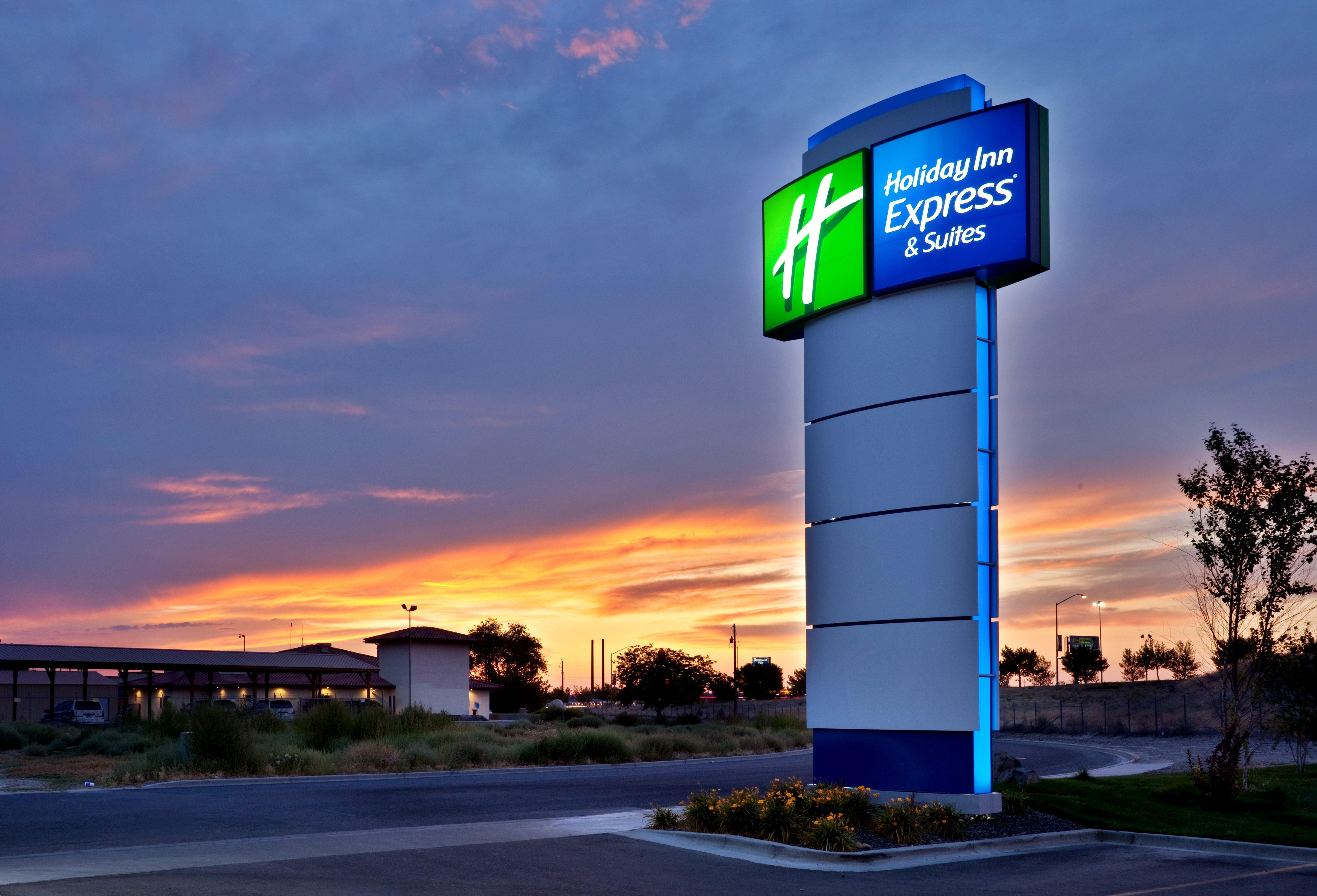 Holiday Inn Express Hotel & Suites Ontario By Ihg Eksteriør bilde
