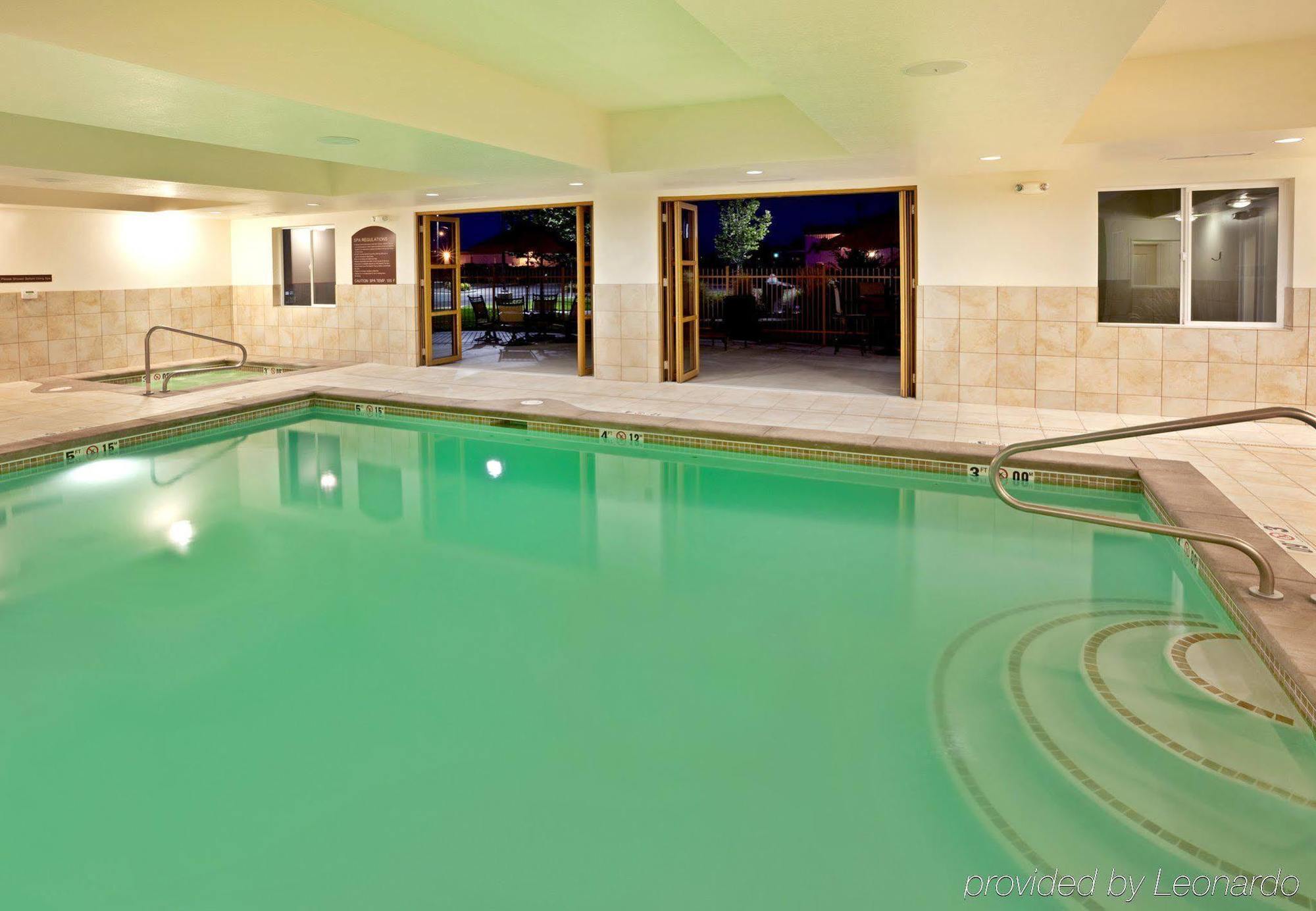 Holiday Inn Express Hotel & Suites Ontario By Ihg Eksteriør bilde